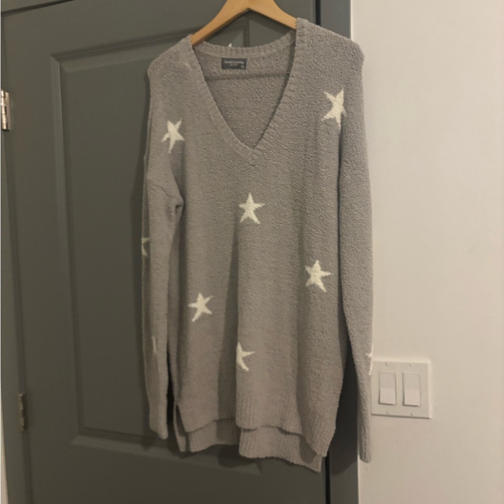 Sweet Lovely by Jen Gray V-Neck Sweater with White Stars